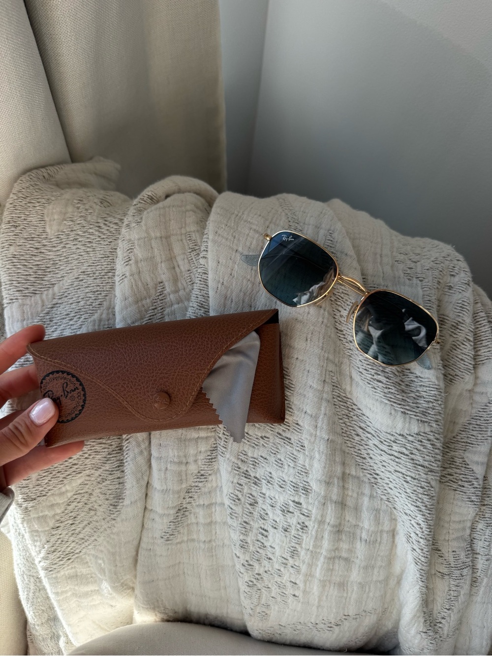 Ray-Ban hexagonal flat lenses